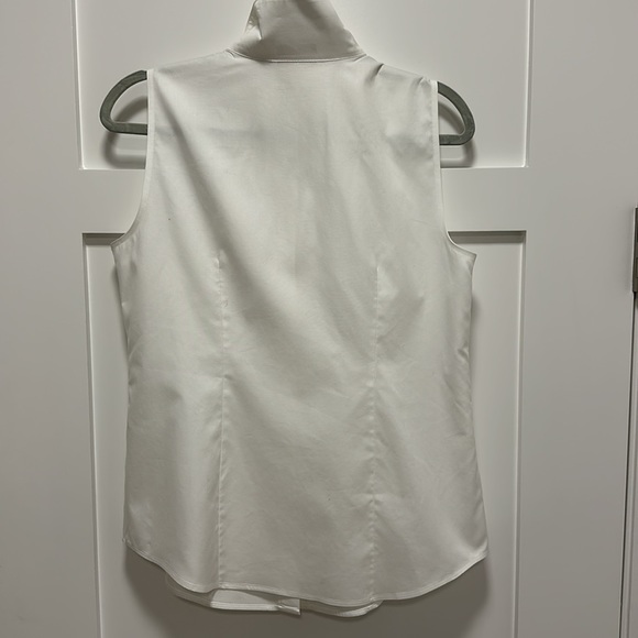 CHICO'S COTTON SLEEVELESS WHITE BUTTONDOWN SHIRT SIZE 1 = M/8 - Picture 7 of 8